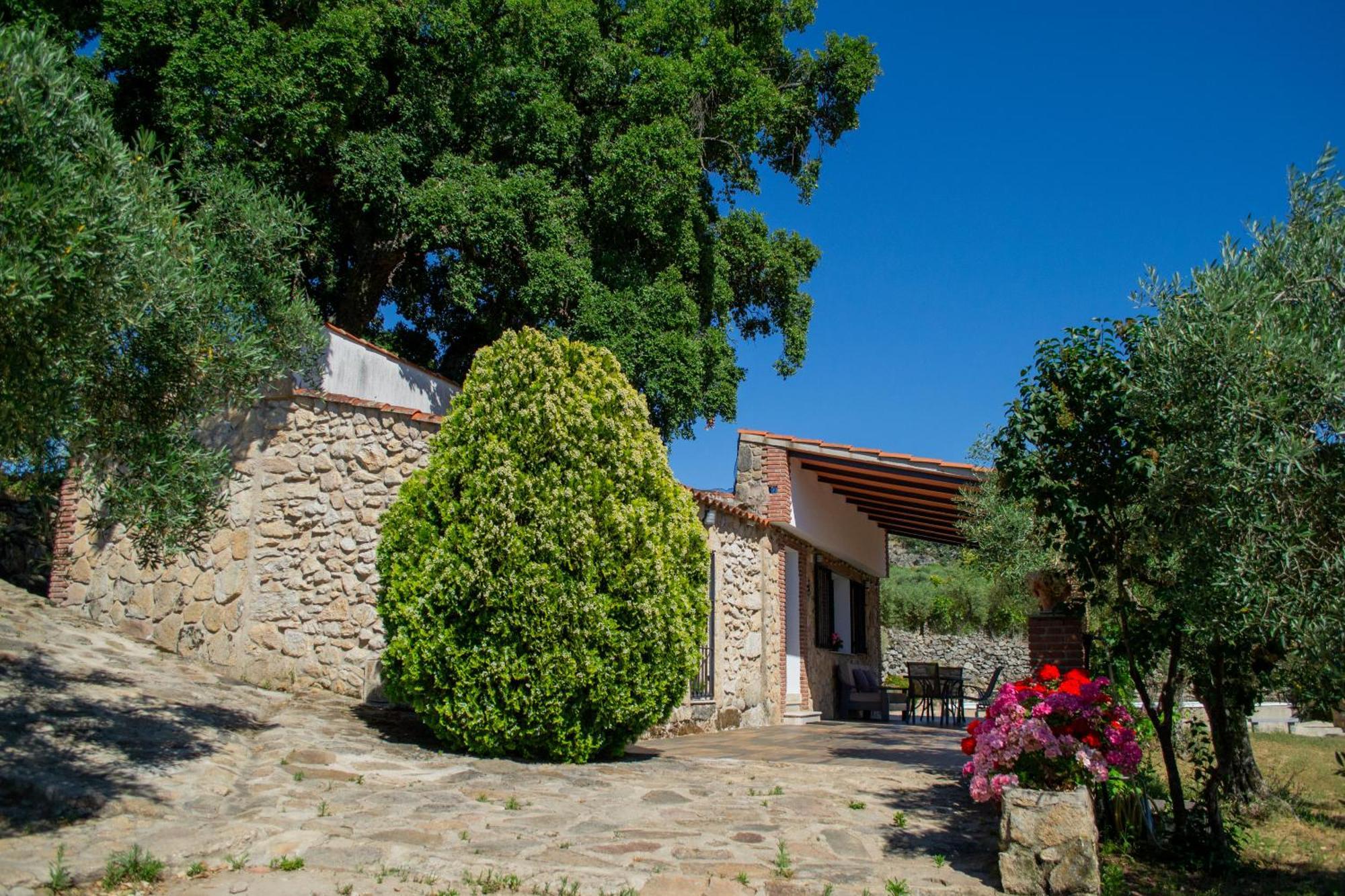 Casa Rural La Recuera Montanchez Ngoại thất bức ảnh