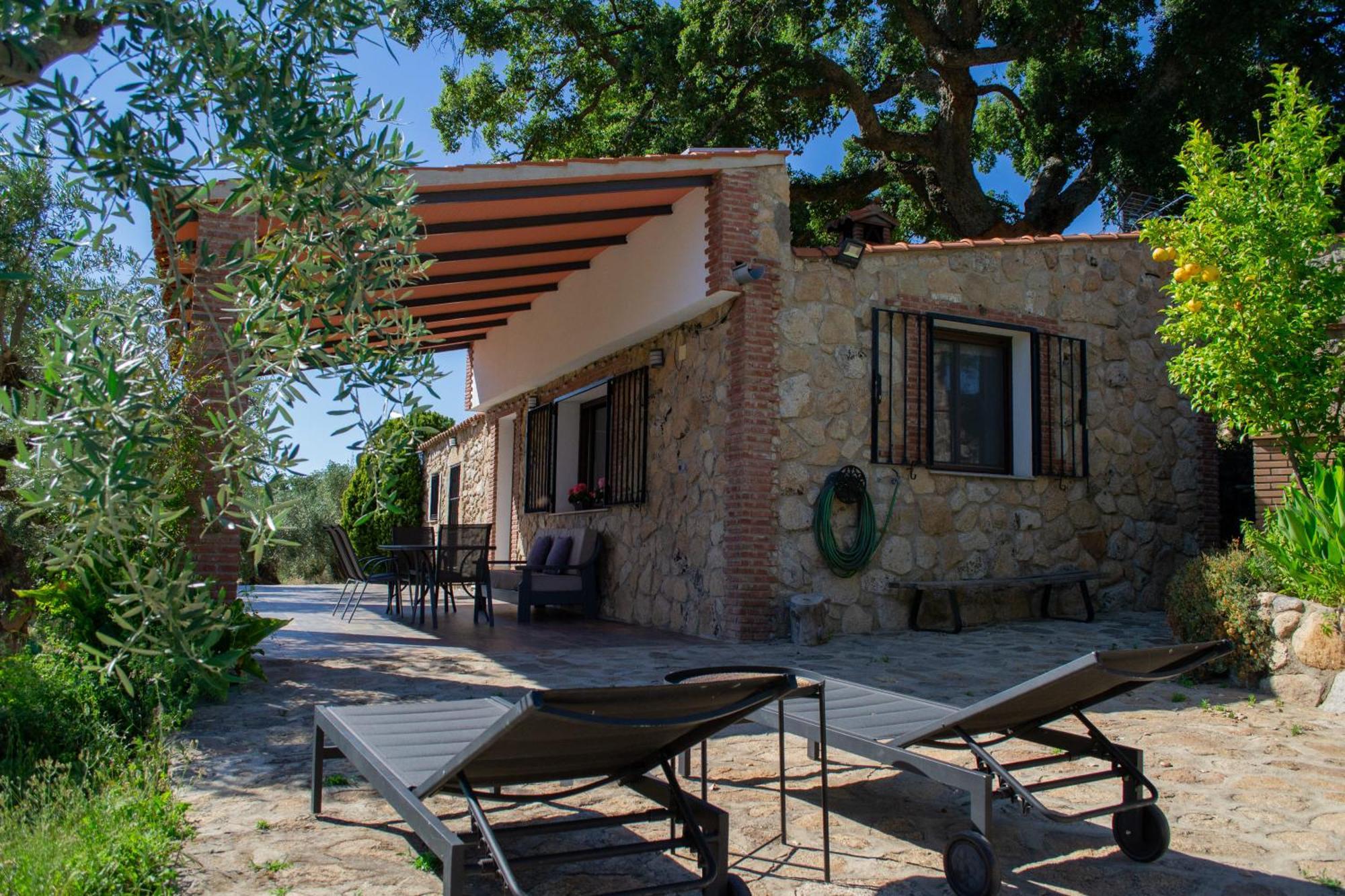 Casa Rural La Recuera Montanchez Ngoại thất bức ảnh