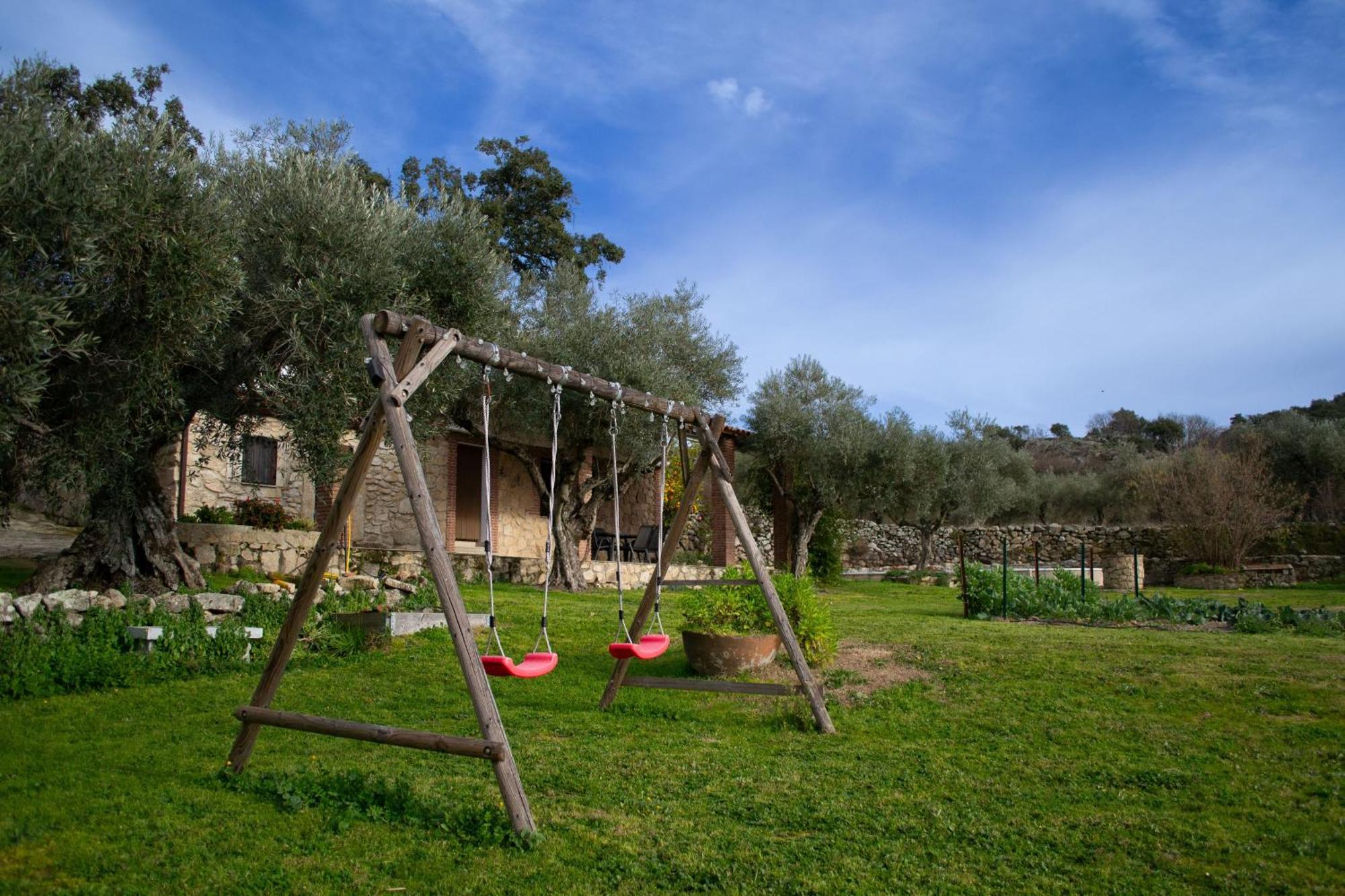 Casa Rural La Recuera Montanchez Ngoại thất bức ảnh